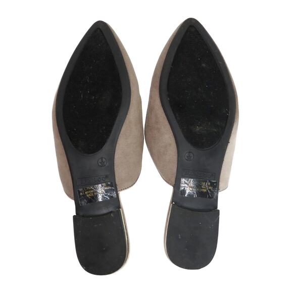 Bamboo Cynic Beige Tan Faux Suede Closed Toed Flats Mules Size 8 - Picture 5 of 8